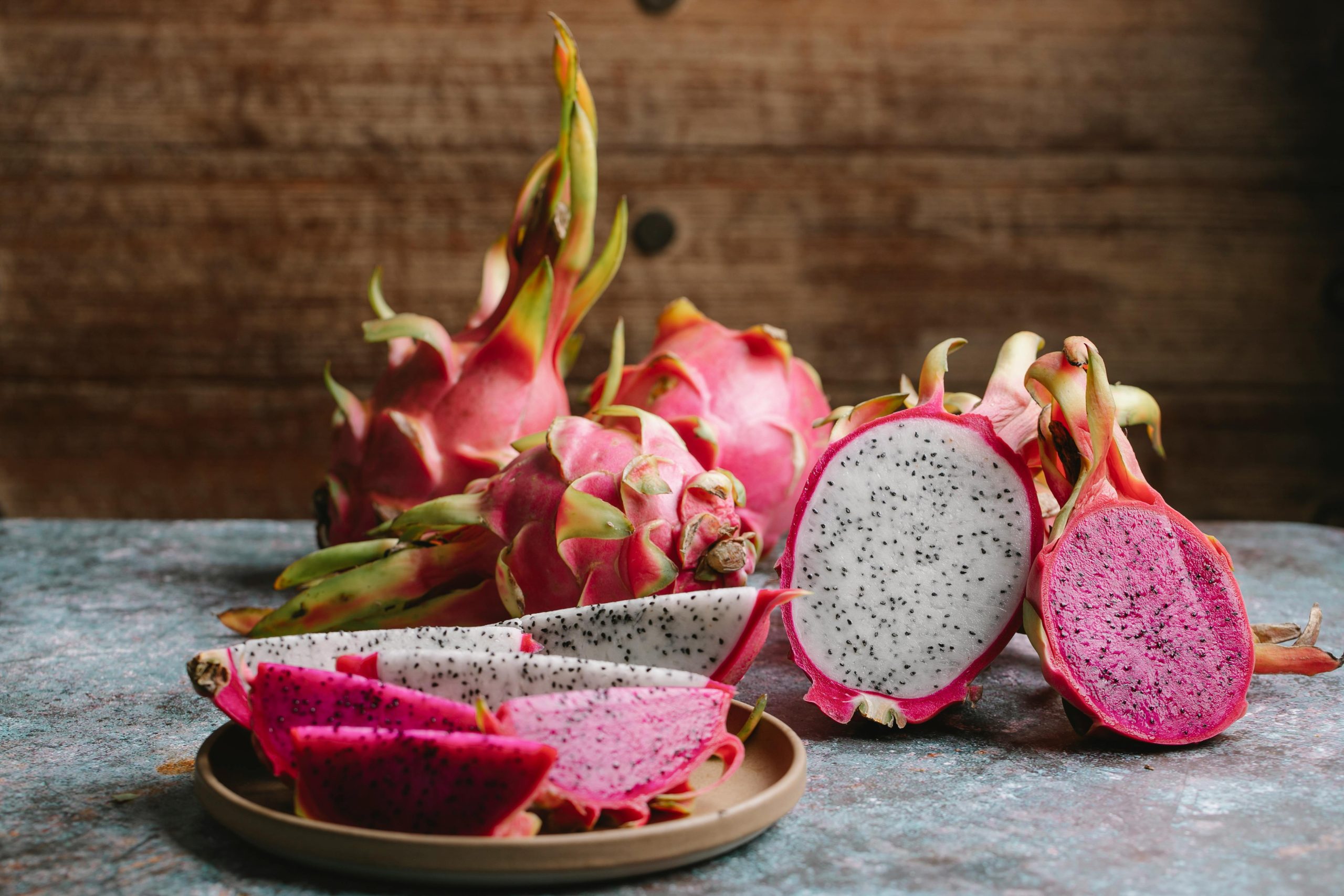 Sliced dragonfruits on a tray