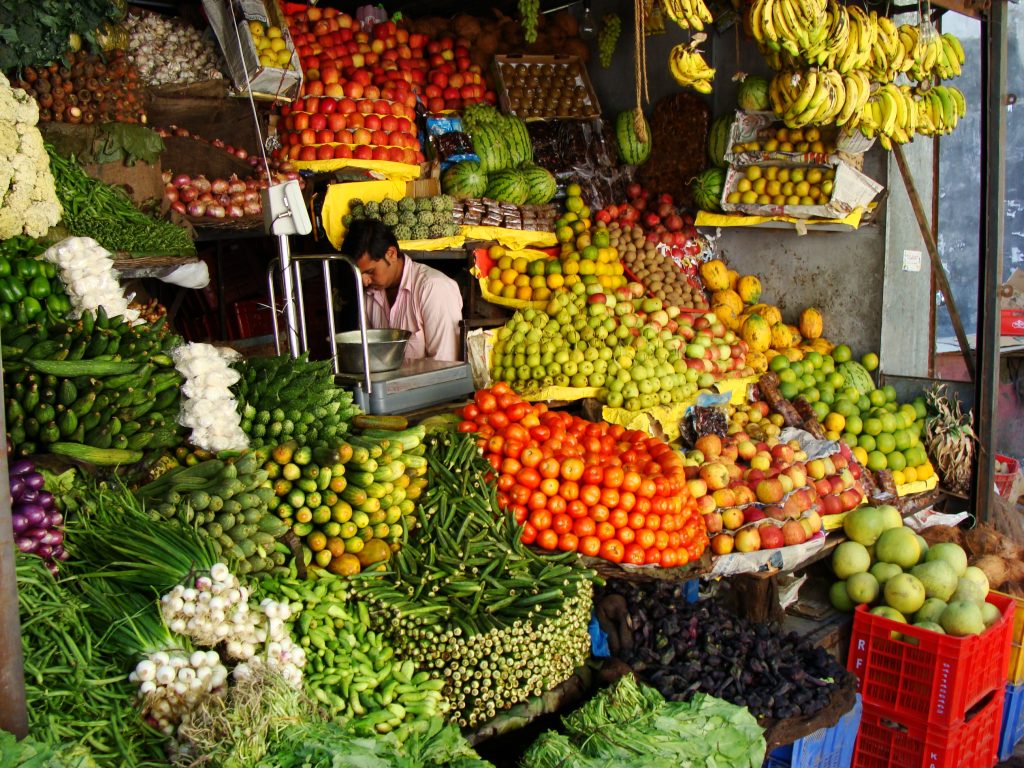 A vegetable and fruit shop in India.